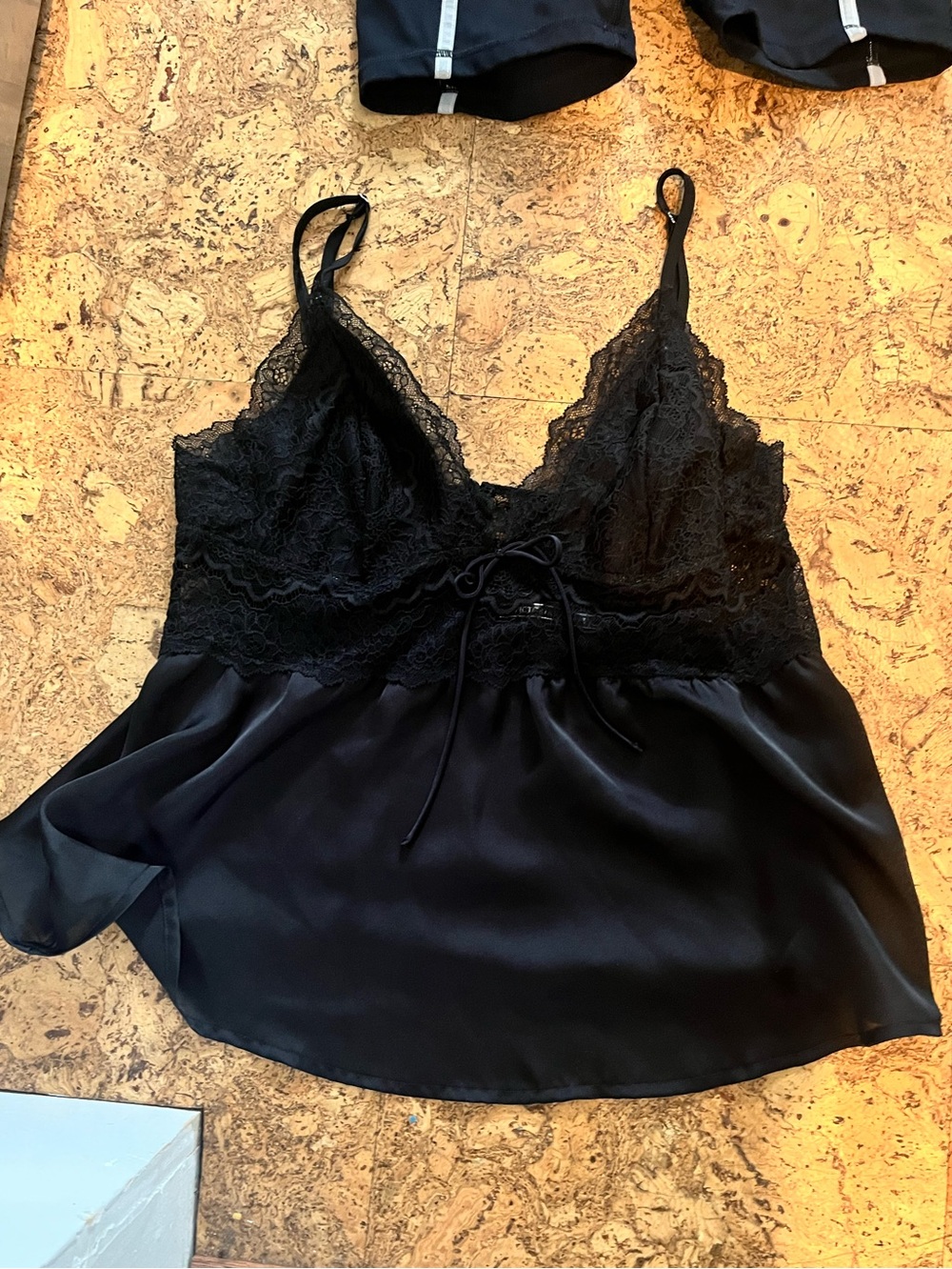 Victoria’s Secret Women’s Black Satin Babydoll Top with Lace Details (L)